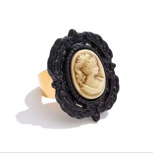 Sara Sotti Elegant Black 18K Gold Plated Cameo Ring Adjustable Size